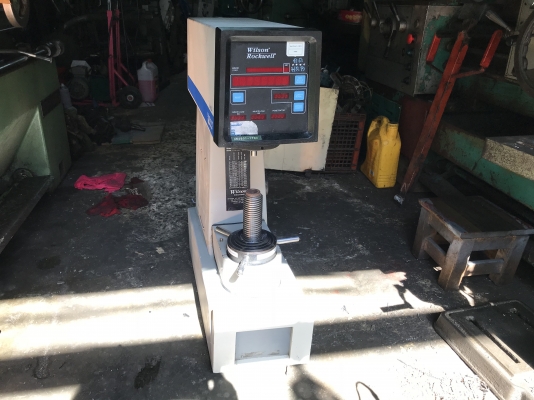 ขายเครื่องอะไม่รู้ติดมากับเครื่องกัดเฟือง