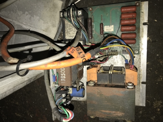 ขายเครื่องอะไม่รู้ติดมากับเครื่องกัดเฟือง