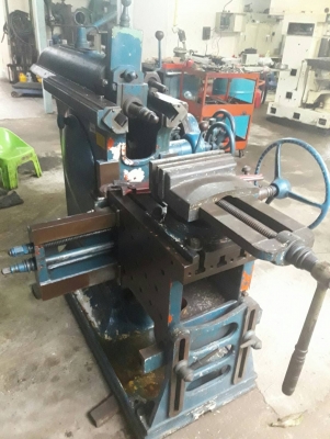 ขายแท่นไส18นิ้วใต้หวันราคาเบาๆครับ