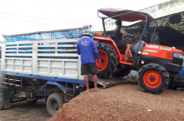 สินค้าเข้าใหม่ #ขายรถแทรกเตอร์มือสอง #คูโบต้าL3408DI ราคา 189,000 บ.  สภาพดี พร้อมใช้งานพร้อมผานพรวน 6&times;22 จัดส่งอำเภอศรีสำโรงจังหวัดสุโขทัย