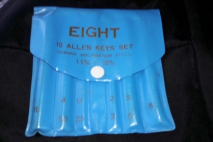 ขายหกเหลี่ยมมิล EIGHT MADE IN JAPAN.ใหม่เก่าเก็บ