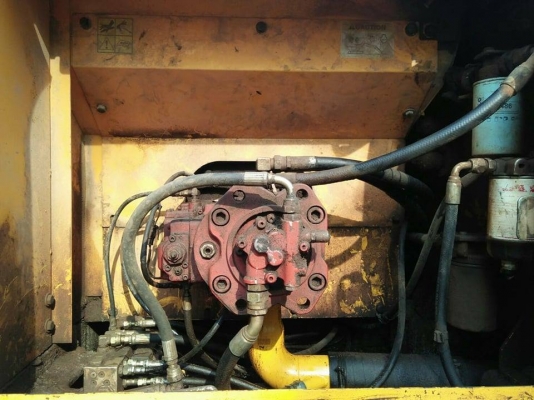 ขาย!! >>> Hyundai 210 รุ่น 7 6,000 ชั่วโมง 1,240,000 บาท เล่มทะเบียนพร้อม <<<