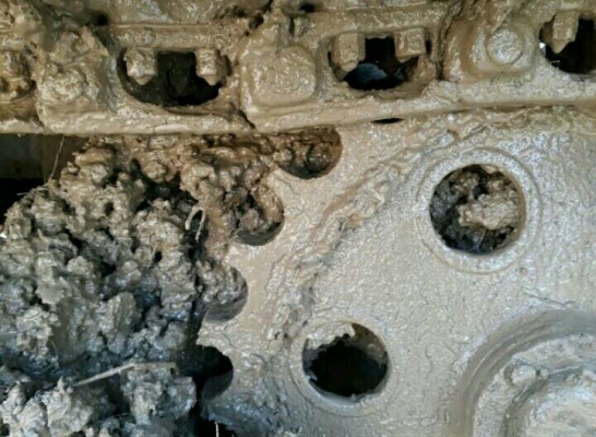 ขาย!! >>> Komatsu D20 รุ่น 6 แผ่น 70 165,000 บาท <<< เบอร์ติดต่อ 098-7155789 086-4631102