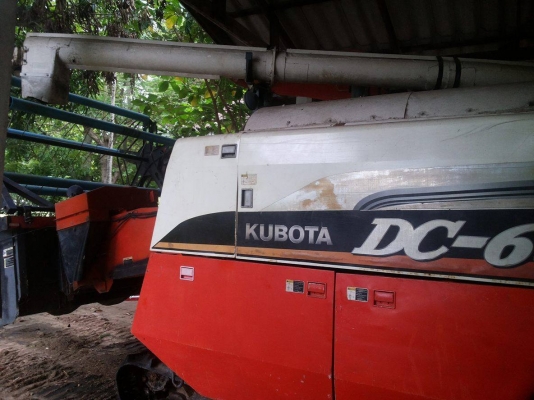 ขายตามสภาพ รถเกี่ยว คูโบต้า 68 แรง พร้อมเทเลอร์ ขายตามสภาพ รถเกี่ยว คูโบต้า 68 แรง พร้อมเทเลอร์