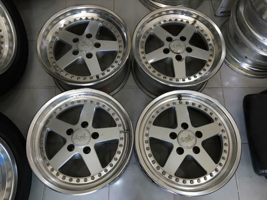 ขายล้อ WORK EQUIP 3 ชิ้นแท้16&quot; F7 R8&quot; 5/114.3 ประมูลญี่ปุ่น