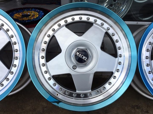 ขายล้อใหม่เก่าเก็บ WORK MADEL 3 ชิ้นแท้17" F7"+34 R8"+35 4/114.3 ประมูลญี่ปุ่น ขายล้อใหม่เก่าเก็บ WORK MADEL 3 ชิ้นแท้17" F7"+34 R8"+35 4/114.3 ประมูลญี่ปุ่น