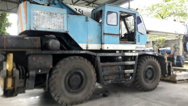 ขายรถเครน KATO 3L 25TON