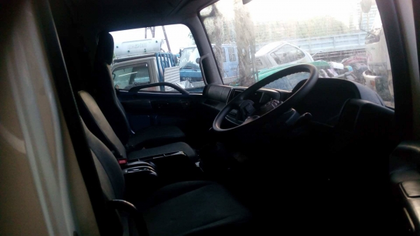 หัวรถบรรทุก ฮีโน่ เมก้า วิคเตอร์