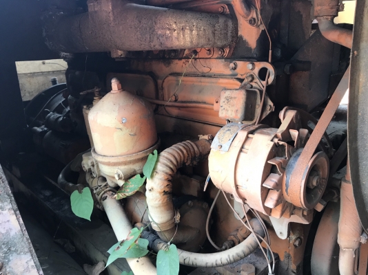 ขายรถแทรกเตอร์ล้อยาง สะภาพสวย มี 4 คัน ตามสะภาพราคา.135000 สนใจมาดูรถที่081-3531946 ต่อ.บางนา &amp; ไอน์ดีลาย รถอยู่ กทม บางนา