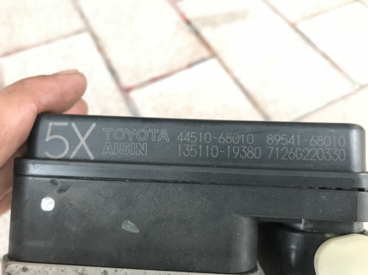 ปั้ม ABS TOYOTA WISH ตัวไมลเนอรเช้นเก่าญี่ปุ่นสภาพดี