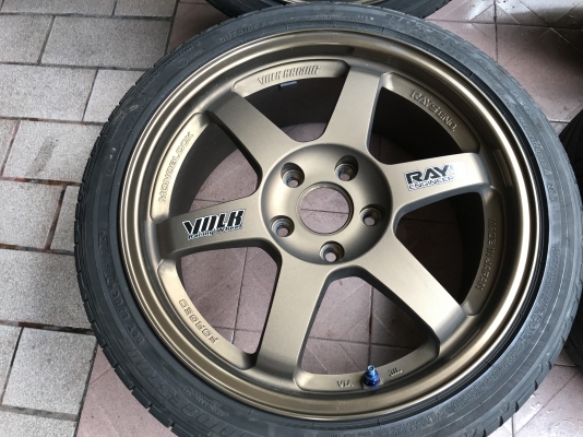 ล้อเเท้ TE 17หน้า7ครึ่งอ๊อฟ40หลัง8อ๊อฟ38สีเดิมๆไม่มีซ่อมหรือเก็บงานใดๆทั้งสิ้น