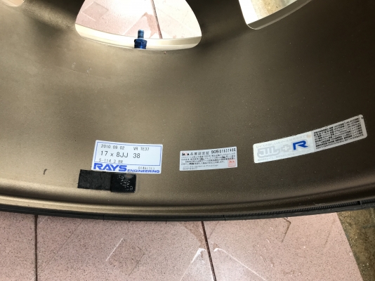 ล้อเเท้ TE 17หน้า7ครึ่งอ๊อฟ40หลัง8อ๊อฟ38สีเดิมๆไม่มีซ่อมหรือเก็บงานใดๆทั้งสิ้น