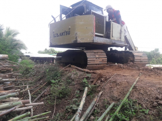 ขายpc 60-2  พร้อมใช้ ซีลปั้มหัวใจซึมแต่ใช้งานได้เร็วไม่ได้หัวคีบแต่ให้บุ้วกี๋