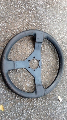 พวงมาลัยเก่า