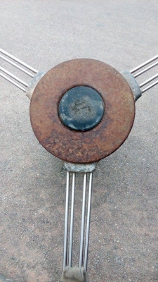 พวงมาลัยเก่า