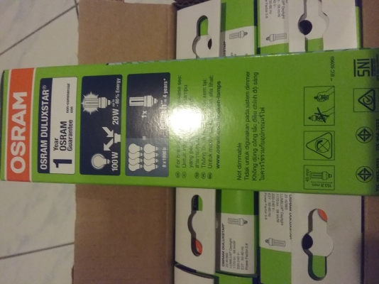 หลอดตะเกียบประหยัดไฟ OSRAM 20W. ขั้ว E27 ถูก