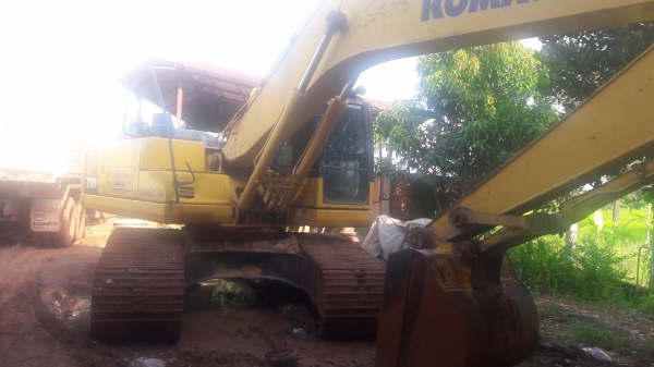 ขายโคมัสสุ PC200-8MO