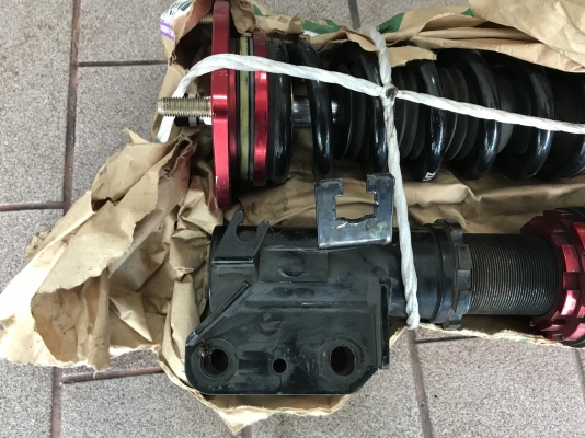 โช้คเเต่ง BLITZ ตรงรุ่น A32 ปรับเกลียวสไลดกระบอกเก่าญี่ปุ่นเเท้สภาพสวย โช้คเเต่ง BLITZ ตรงรุ่น A32 ปรับเกลียวสไลดกระบอกเก่าญี่ปุ่นเเท้สภาพสวย