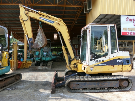 ราคา 380,000-. รถขุด KOMATSU PC40 รุ่น6 มีเก๋ง สภาพเก่านอก พร้อมเช็คระบบหม่ทั้งคัน เก่านอกนำเข้า มีเอกสารใบอินวอย ติดต่อเจ้าของโดยตรง: 096-5411713 หรือ 092-5768909 (เสี่ยบาส ราคา 380,000-. รถขุด KOMATSU PC40 รุ่น6 มีเก๋ง สภาพเก่านอก พร้อมเช็คระบบหม่ทั้งคัน เก่านอกนำเข้า มีเอกสารใบอินวอย ติดต่อเจ้าของโดยตรง: 096-5411713 หรือ 092-5768909 (เสี่ยบาส