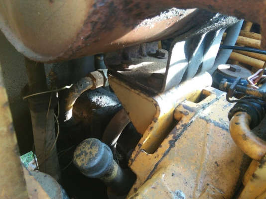 ขายรถแบคโฮ ยี่ห้อโคมัสสุรุ่น10HT ขายรถแบคโฮ ยี่ห้อโคมัสสุรุ่น10HT