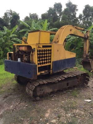 ขาย. 185,000  Komatsu. 60-1. 10 HT. เครื่องดี. ปั้มแรง. โซน่า เอว แนน. เอกสารซื้อขาย   รถอยู่ปทุมธานี Tel. 0967428942