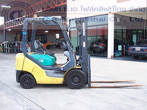 ขาย รถโฟล์คลิฟท์ KOMATSU รุ่น FD18T-18 (1)