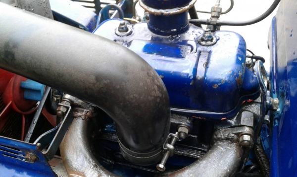 ขายรถไถฮีโนโมโต้ E250 แรง ม้า ขายรถไถฮีโนโมโต้ E250 แรง ม้า