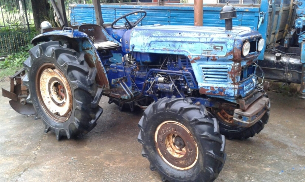 ขายรถไถฮีโนโมโต้ E250 แรง ม้า ขายรถไถฮีโนโมโต้ E250 แรง ม้า