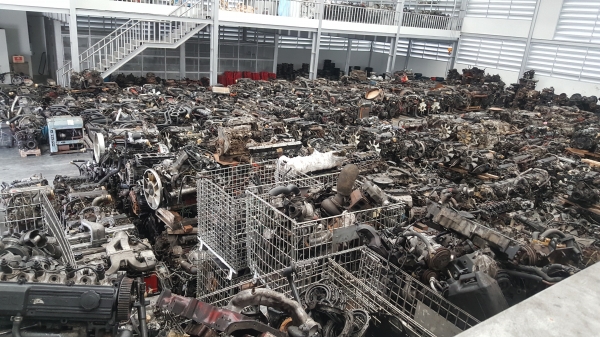 ขายฝาสูบ 6sd1 240/270แรง ของใหม่คุณภาพ และอะไหล่เก่าใหม่