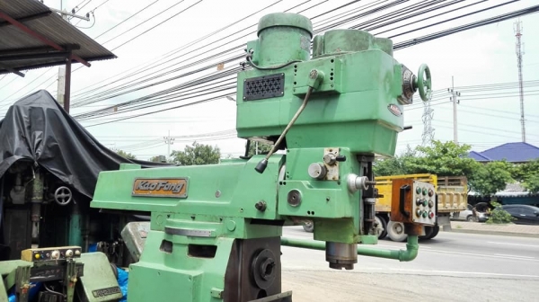 ** SOLD ** มิลลิ่งใต้หวัน Kao Fong M5 มีอก สภาพสวยเครื่องเดินเงียบทุกเกียร์พร้อมใช้ ** SOLD ** มิลลิ่งใต้หวัน Kao Fong M5 มีอก สภาพสวยเครื่องเดินเงียบทุกเกียร์พร้อมใช้