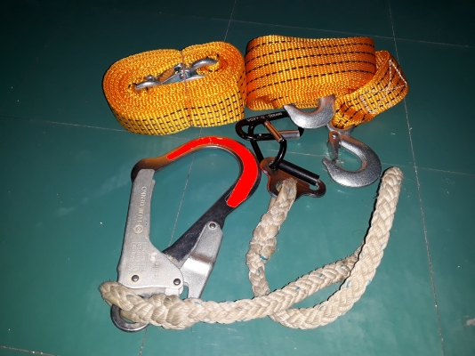 ขายเชือก SAFTY MADE IN JAPAN.และเชือกลากรถไต้หวัน แพ็ค3ชิ้น