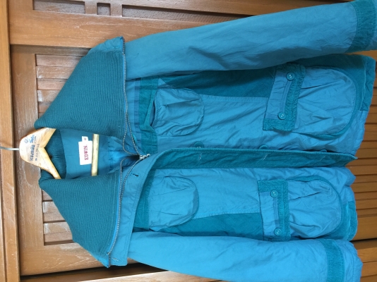 **ขายเสื้อขนเป็ดนิ่มๆใส่แล้วอุ่นสบาย (ติดลบได้) แบรนด์ Edwin** **ขายเสื้อขนเป็ดนิ่มๆใส่แล้วอุ่นสบาย (ติดลบได้) แบรนด์ Edwin**