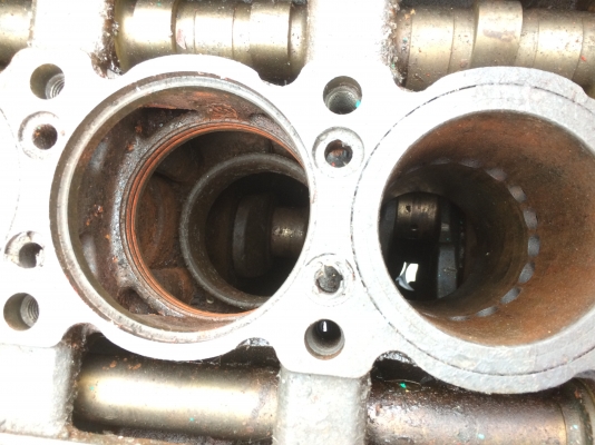 ขายเครื่องยนต์ดีทรอย DETROIT 3-53 Turbo เป็นอะไหล่