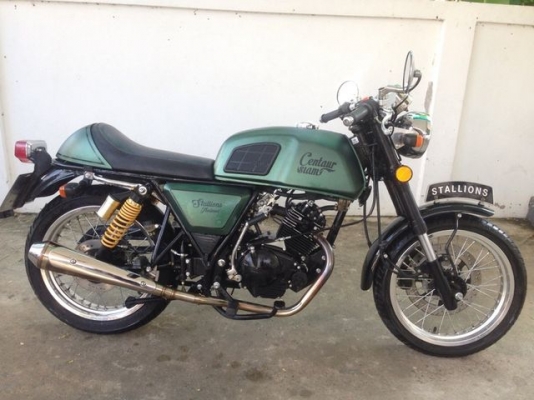 Stallions Centaur Siam สีเขียว ด้าน รถ10 เดือน ปี2016 โฉมปัจจุบัน สวย สภาพป้ายแดง