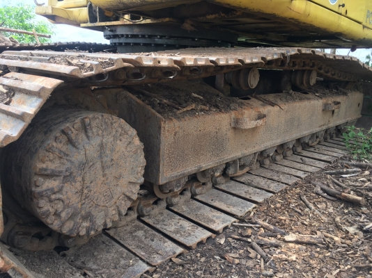 รถแบคโฮ KOMATSU Pc200-6Lc เก่านอก เอกสารสัญญาซื้อขาย ไฟฟ้าครบ รถแบคโฮ KOMATSU Pc200-6Lc เก่านอก เอกสารสัญญาซื้อขาย ไฟฟ้าครบ