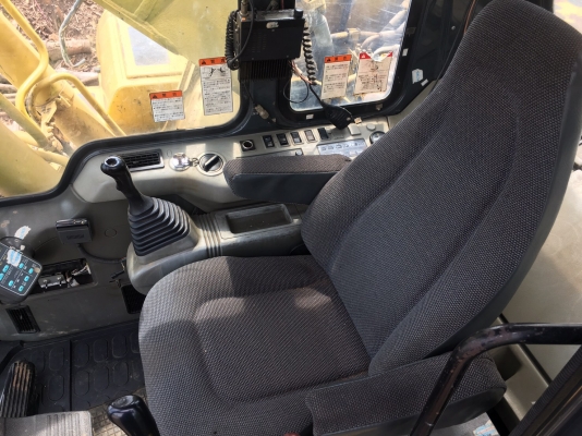 รถแบคโฮ KOMATSU Pc200-6Lc เก่านอก เอกสารสัญญาซื้อขาย ไฟฟ้าครบ รถแบคโฮ KOMATSU Pc200-6Lc เก่านอก เอกสารสัญญาซื้อขาย ไฟฟ้าครบ