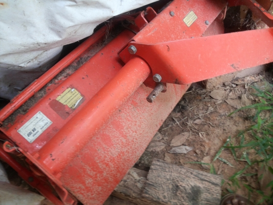 ขายตามสภาพรถไถ14แรงผาลหลังพร้อมโรต้ารีตราช้าง ขายตามสภาพรถไถ14แรงผาลหลังพร้อมโรต้ารีตราช้าง