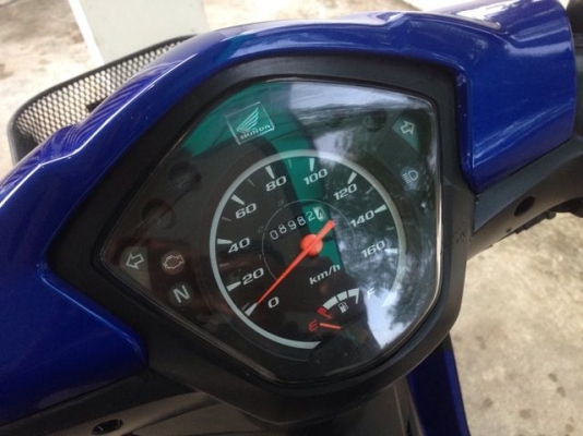 Honda Wave110i หัวฉีด สตาร์ทมือ สภาพป้ายแดง รถ 10 เดือน โฉมปัจจุบัน