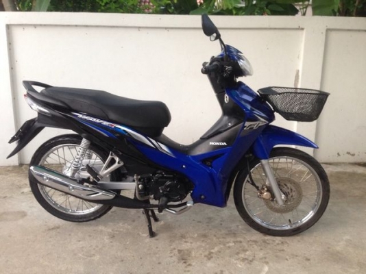 Honda Wave110i หัวฉีด สตาร์ทมือ สภาพป้ายแดง รถ 10 เดือน โฉมปัจจุบัน
