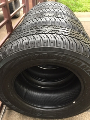 ยาง Yokohama 265 65 17 ปี16 ดอกเต็ม เนื้อนิ่มๆ ใช้ยาว ราคาไม่แพง ยาง Yokohama 265 65 17 ปี16 ดอกเต็ม เนื้อนิ่มๆ ใช้ยาว ราคาไม่แพง
