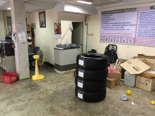 ยาง Yokohama 265 65 17 ปี16 ดอกเต็ม เนื้อนิ่มๆ ใช้ยาว ราคาไม่แพง ยาง Yokohama 265 65 17 ปี16 ดอกเต็ม เนื้อนิ่มๆ ใช้ยาว ราคาไม่แพง