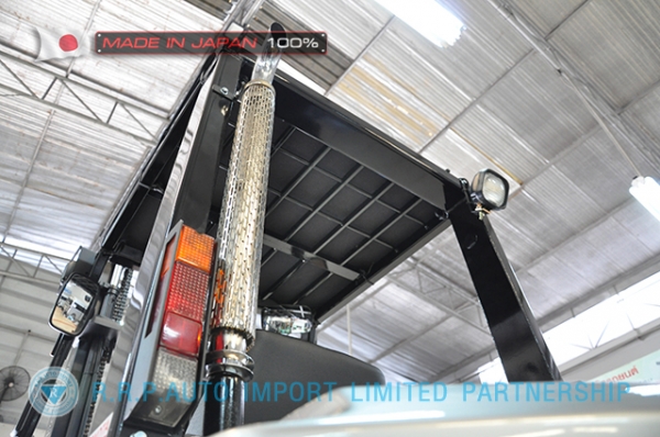 ขายรถโฟล์คลิฟท์มือสอง TOYOTA รุ่น 5FD20-66842 นำเข้าจากประเทศญี่ปุ่น 100\% ไม่เคยใช้งานในไทย