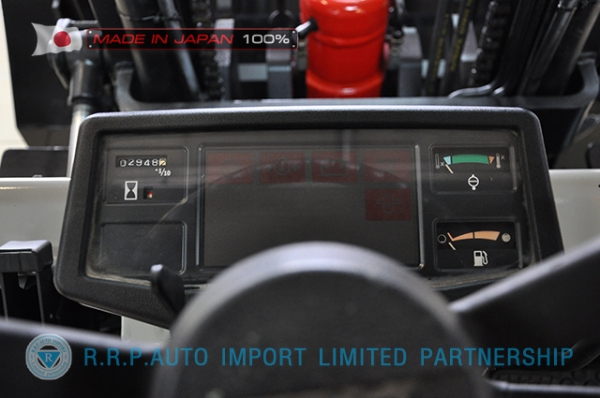 ขายรถโฟล์คลิฟท์มือสอง TOYOTA รุ่น 5FD20-66842 นำเข้าจากประเทศญี่ปุ่น 100\% ไม่เคยใช้งานในไทย