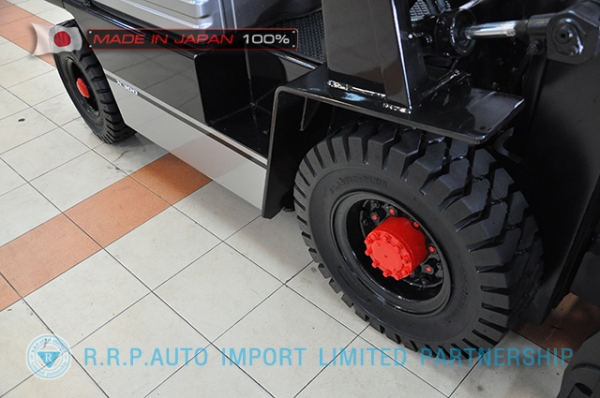 ขายรถโฟล์คลิฟท์มือสอง TOYOTA รุ่น 5FD20-66842 นำเข้าจากประเทศญี่ปุ่น 100\% ไม่เคยใช้งานในไทย