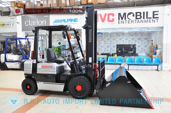 ขายรถโฟล์คลิฟท์มือสอง TOYOTA รุ่น 5FD20-66842 นำเข้าจากประเทศญี่ปุ่น 100\% ไม่เคยใช้งานในไทย