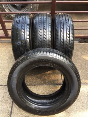 ยาง Dunlop 215 70 15 สิ้นปี16 ดอกเต็ม ไม่มีปะ เนื้อนิ่มๆ ใช้ยาว ราคาไม่แพง