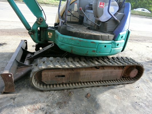 ขายรถขุด KUMATSU PC30 MR1 เทียบเท่า 9 ระบบไว สภาพสวยพร้อมเช็คระบบใหม่ทั้งคัน นำเข้าเก่านอกแท้มีเอกสารอินวอย ติดต่อเจ้าของโดยตรง: 096-5411713 หรือ 092-5768909 (เสี่ยบาส) ขายรถขุด KUMATSU PC30 MR1 เทียบเท่า 9 ระบบไว สภาพสวยพร้อมเช็คระบบใหม่ทั้งคัน นำเข้าเก่านอกแท้มีเอกสารอินวอย ติดต่อเจ้าของโดยตรง: 096-5411713 หรือ 092-5768909 (เสี่ยบาส)