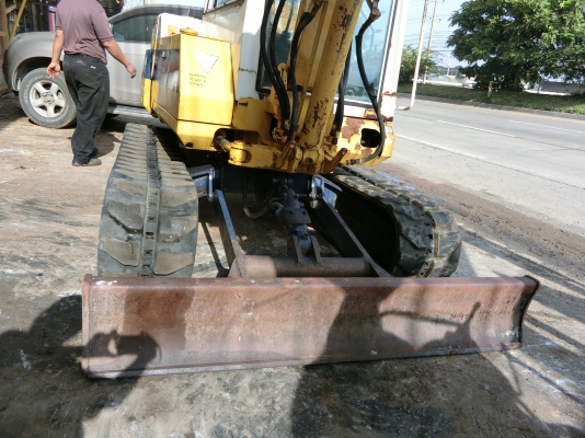 ราคา 380,000-. รถขุด KOMATSU PC40 รุ่น6 มีเก๋ง สภาพเก่านอก พร้อมเช็คระบบหม่ทั้งคัน เก่านอกนำเข้า มีเอกสารใบอินวอย ติดต่อเจ้าของโดยตรง: 096-5411713 หรือ 092-5768909 (เสี่ยบาส ราคา 380,000-. รถขุด KOMATSU PC40 รุ่น6 มีเก๋ง สภาพเก่านอก พร้อมเช็คระบบหม่ทั้งคัน เก่านอกนำเข้า มีเอกสารใบอินวอย ติดต่อเจ้าของโดยตรง: 096-5411713 หรือ 092-5768909 (เสี่ยบาส