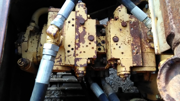 ขายครับ.....แบคโฮ pc 60 - 5 KOMATSU เครื่องแน่นปั้มแรงเร็ว ช่วงล่างดีโซ่หนาใหม่อยู่ลอเลอร์ดีล้อนำดีริมสป๊อกเก็ตเต็มเดินดี