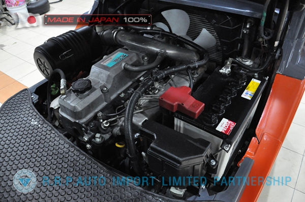 ขายรถโฟล์คลิฟท์มือสอง TOYOTA รุ่น 8FDJ35-30413 นำเข้าจากประเทศญี่ปุ่น 100\% ไม่เคยใช้งานในไทย